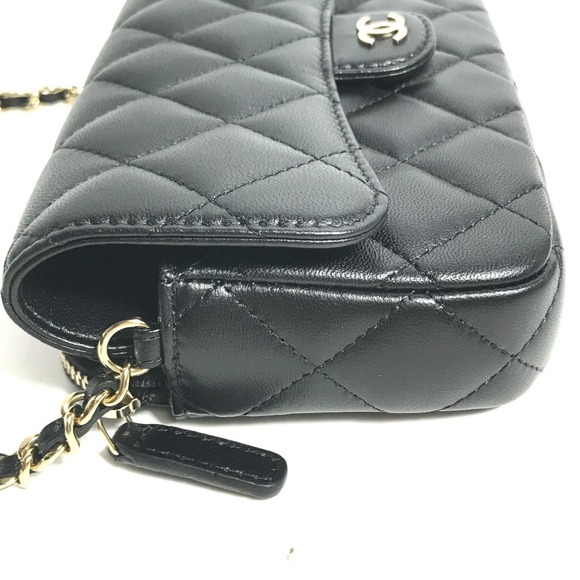 CHANEL Authentic Black Lambskin Leather Logo Wallet - Picture 2 of 16